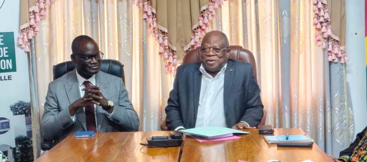 Le Représentant résident de l’OMS au Togo en visite de courtoisie à la HARC
